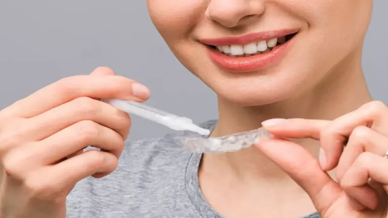 Complete Guide to Teeth Whitening: Professional and At-Home Solutions
