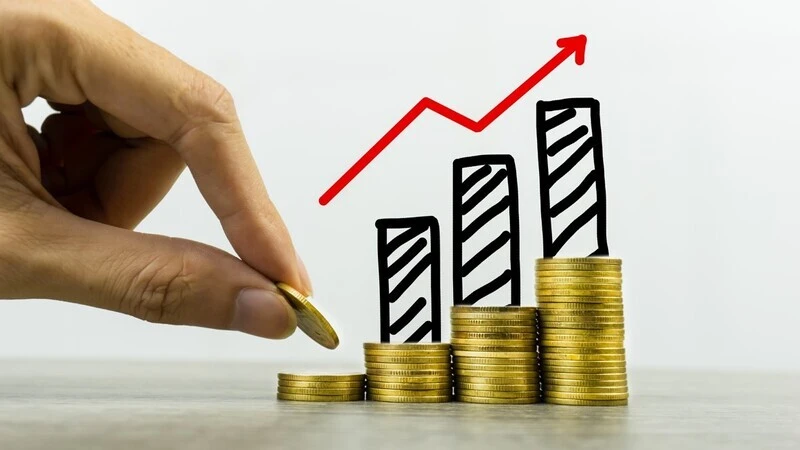 Comparing Investment Options: Mutual Funds, ETFs, Debentures, and More